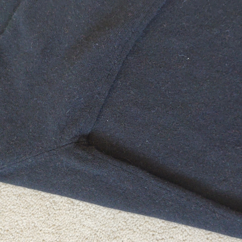 VGUC Quince black cashmere turtleneck sweater - Picture 4 of 5